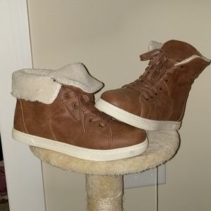 Faux fur, leather sole shoes